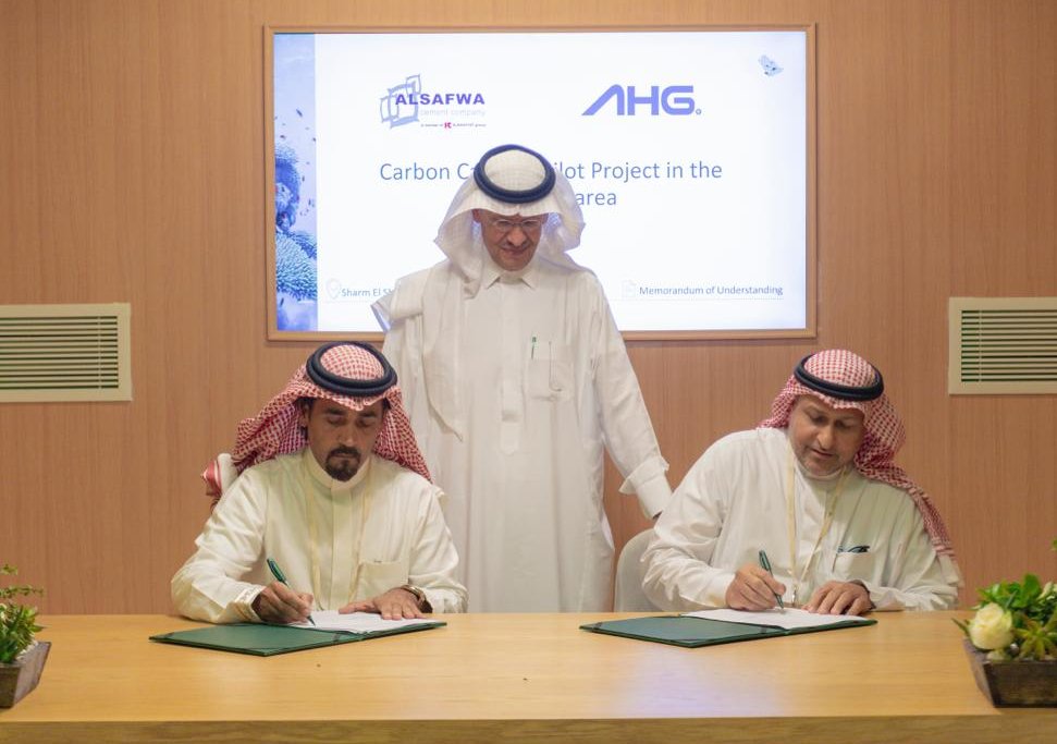 Al Safwa signed a memorandum of understanding for carbon sequestration